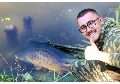 Pontyok egy csatornából