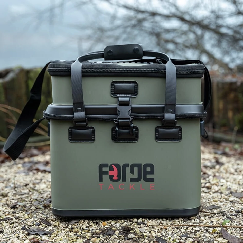 Forge EVA Table Top Master Bag Compact asztaltetős vízálló táska (22 L + 8 L)